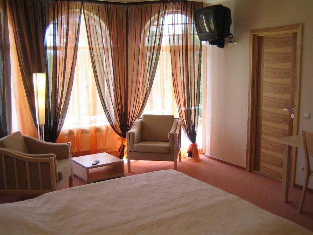 סיגולדה Spa Hotel Ezeri מראה חיצוני תמונה